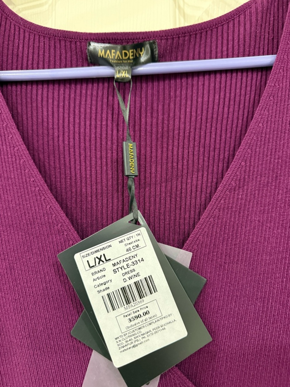 NWT Knit Ribbed Belted Midi Dress with Embellished Sleeves Statement Wine - Picture 7 of 7